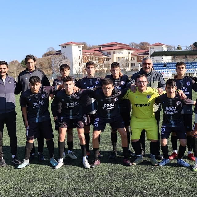 Balya Belediye Spor U18 Gençleri İvrindi'de Göz Doldurdu