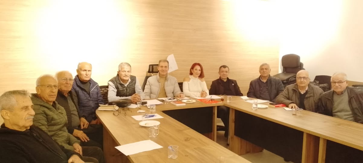 CHP Ayvalık İlçe Başkanlığı Gelecek Planları Üzerine Toplandı