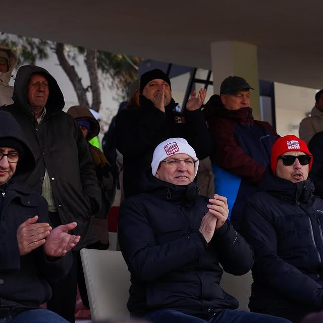 Ayvalıkgücü Belediyespor, Evinde Çorluspor 1947'yi Farklı Mağlup Etti