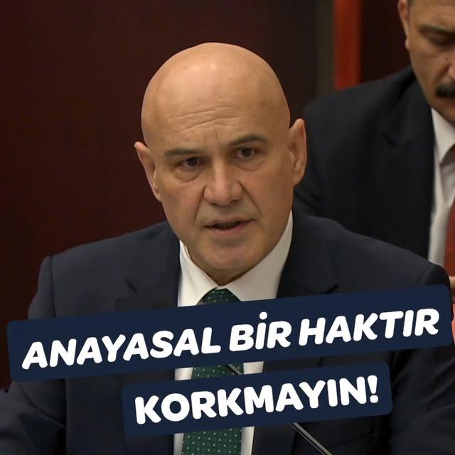 Yürüyen Türkiye, Konuşan Türkiye: Eleştirel ve Korkusuz Siyaset Vurgusu