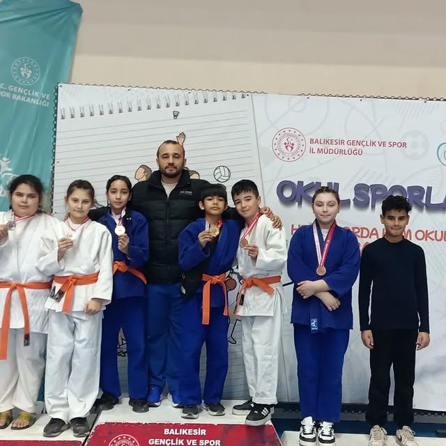 Havran Belediyespor Judo Takımından Balıkesir'de Büyük Başarı