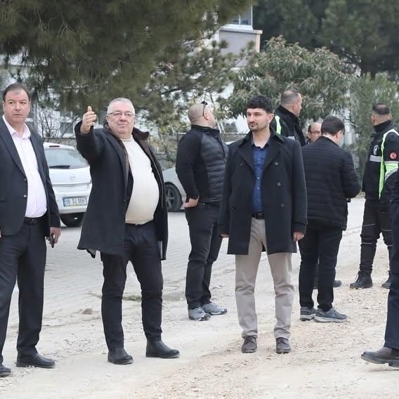Edremit Belediyesi Altınoluk'ta Sorunları Yerinde İnceliyor