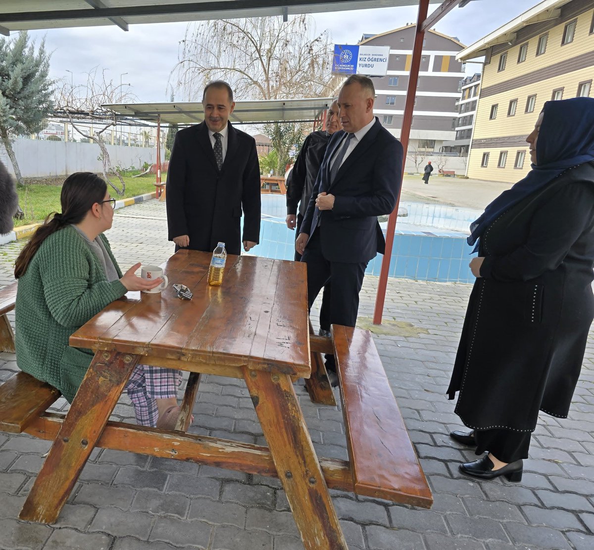 Kaymakam Engin Aksakal'dan Bandırma Kız Öğrenci Yurduna Ziyaret