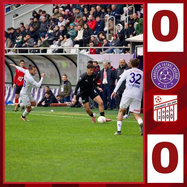 Orduspor ve Ayvalıkgücü Belediyespor Golsüz Beraberlikte Anlaştı