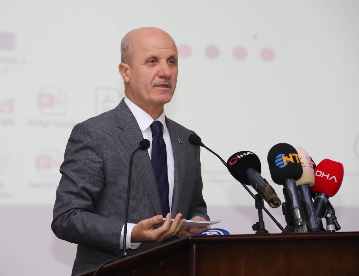 Yükseköğretim Kurulu'ndan 'Bilim Vatanı' Hamlesi