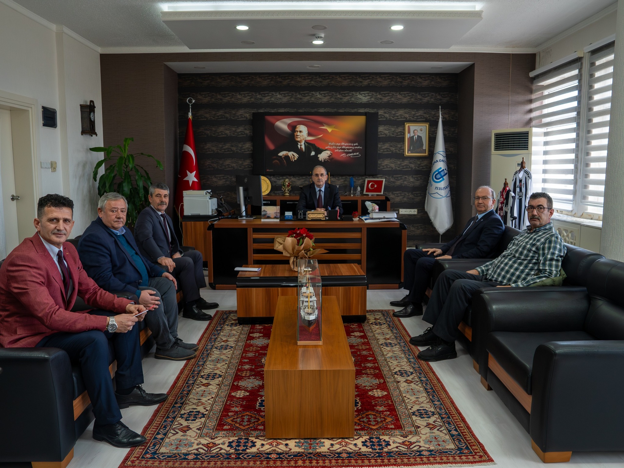 Türk Eğitim Sen'den Bandırma 17 Eylül Üniversitesi Rektörüne Nezaket Ziyareti