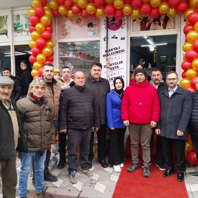 Hediyelik Eşya Dükkânı Açılışına Coşkulu Katılım