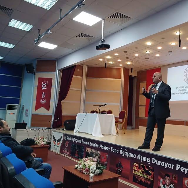 Edremit'te Okul Yöneticilerine Etik Eğitimi Semineri Verildi