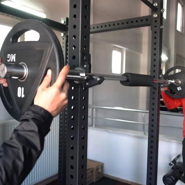 Edremitli Sporculara Yeni Donanımlı Kondisyon Salonu