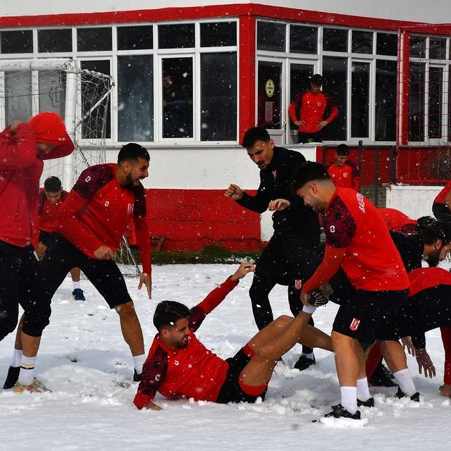 Balıkesirspor, Çayelispor Maçı Hazırlıklarına Fitness Salonda Devam Ediyor