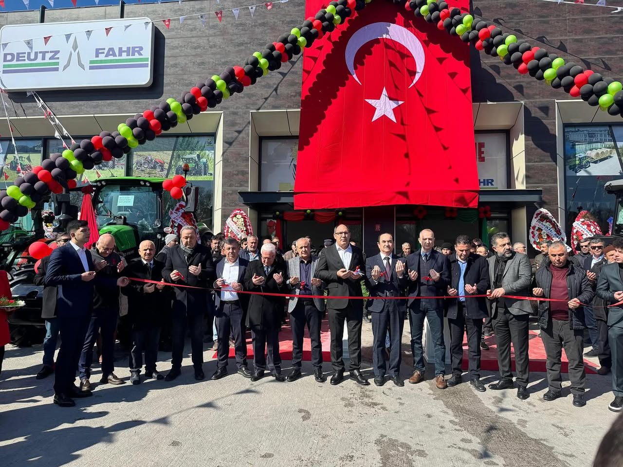 Gönen'de Yeni Tarım İşletmesi Hizmete Girdi