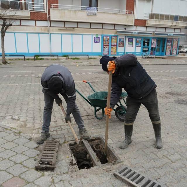 Edremit Belediyesi'nden Yağmur Hazırlığı