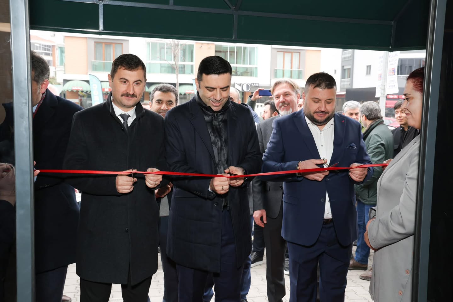 Balıkesir'de Kebapgah Restoranı'nın Yeni Şubesi Açıldı