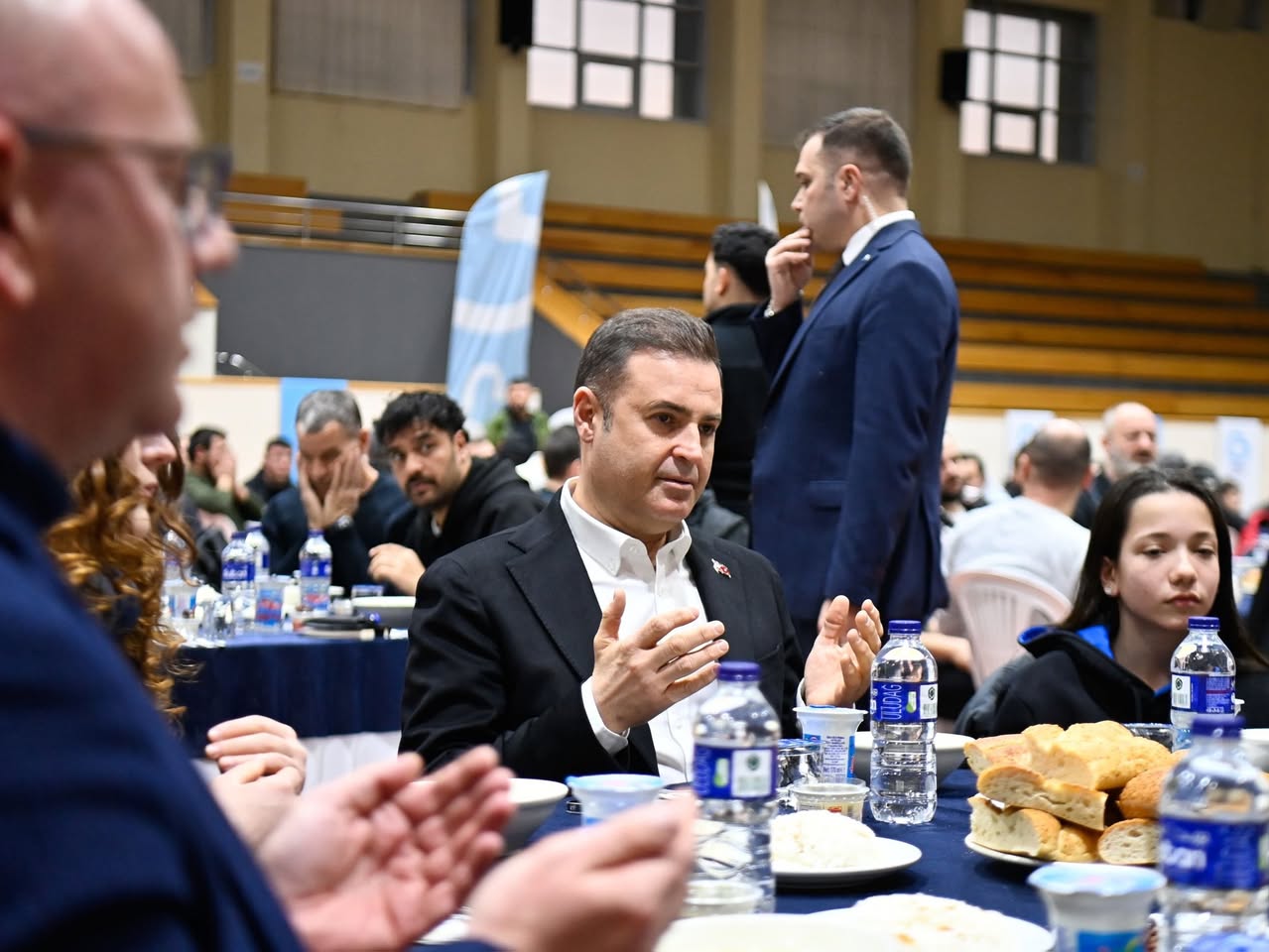Balıkesir'de Sporcularla İlk İftar Coşkusu