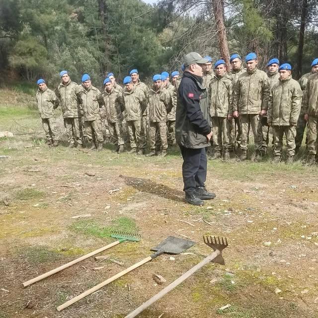Balıkesir'de Askerlere Orman Yangınları Eğitimi Verildi