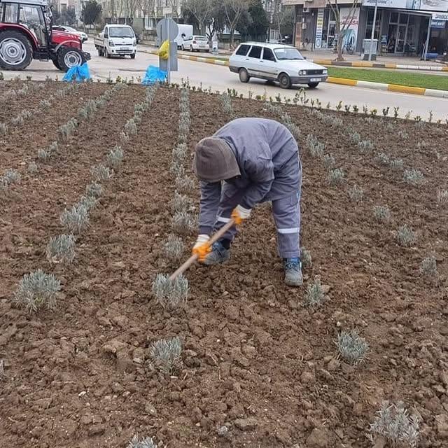 Gönen Belediyesi Belediye Ekipleri İle İlçe Genelinde Yoğun Çalışmalarını Sürdürüyor
