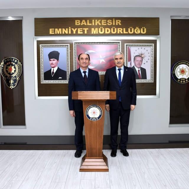 Gönen Kaymakamı Hasan Yiğit'i Ziyaret Etti