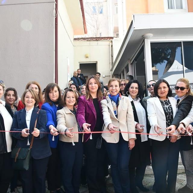 Karesi Belediyesi'nden Kadınlara Özel Etkinlik