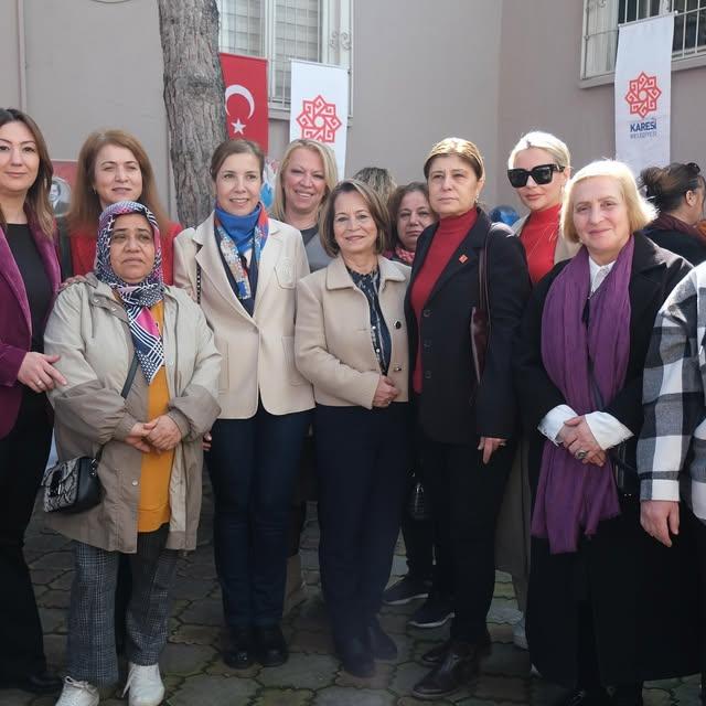 Altıeylül Belediyesi'nden Kadınlara Özel Etkinlik
