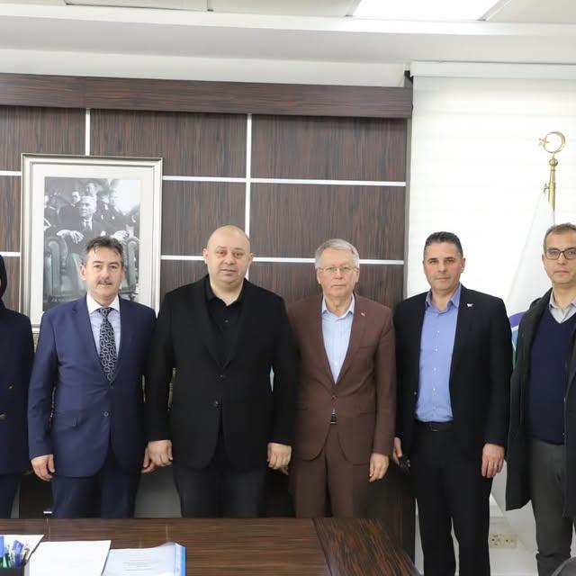 Gönen Belediye Başkanı Palaz, Şehir Güzelleştirme Projelerini İnceledi