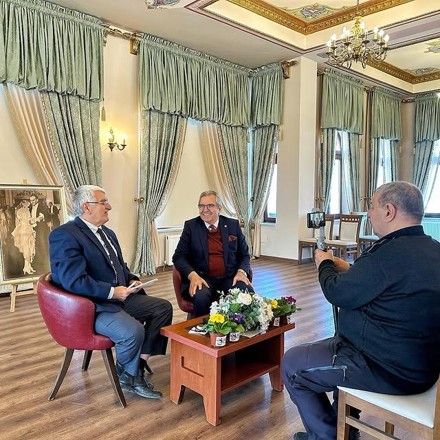 Bandırma Belediyesinden Gazetecilere Teşekkür