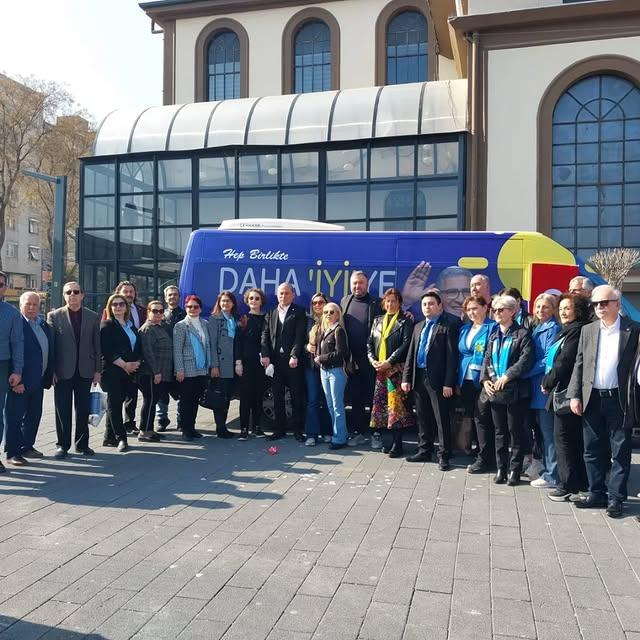 İyi Parti Balıkesir İl Başkanlığı'ndan 8 Mart Dünya Emekçi Kadınlar Günü Mesajı