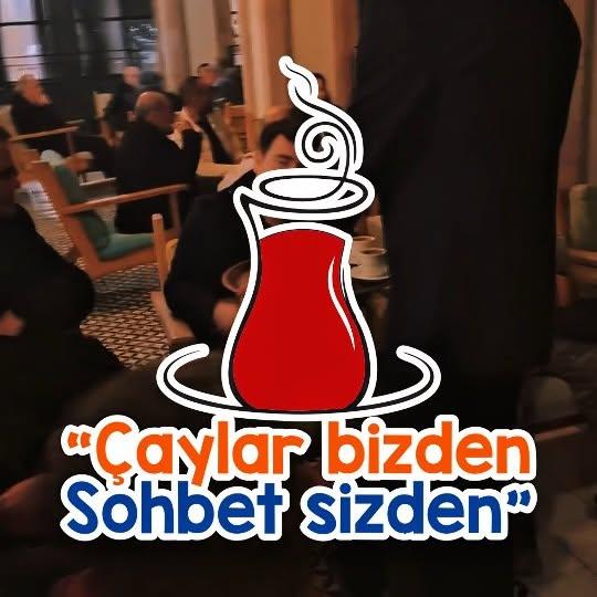 Ak Gençlik Ayvalık'ta Çaylar Demli, Sohbet Koyu