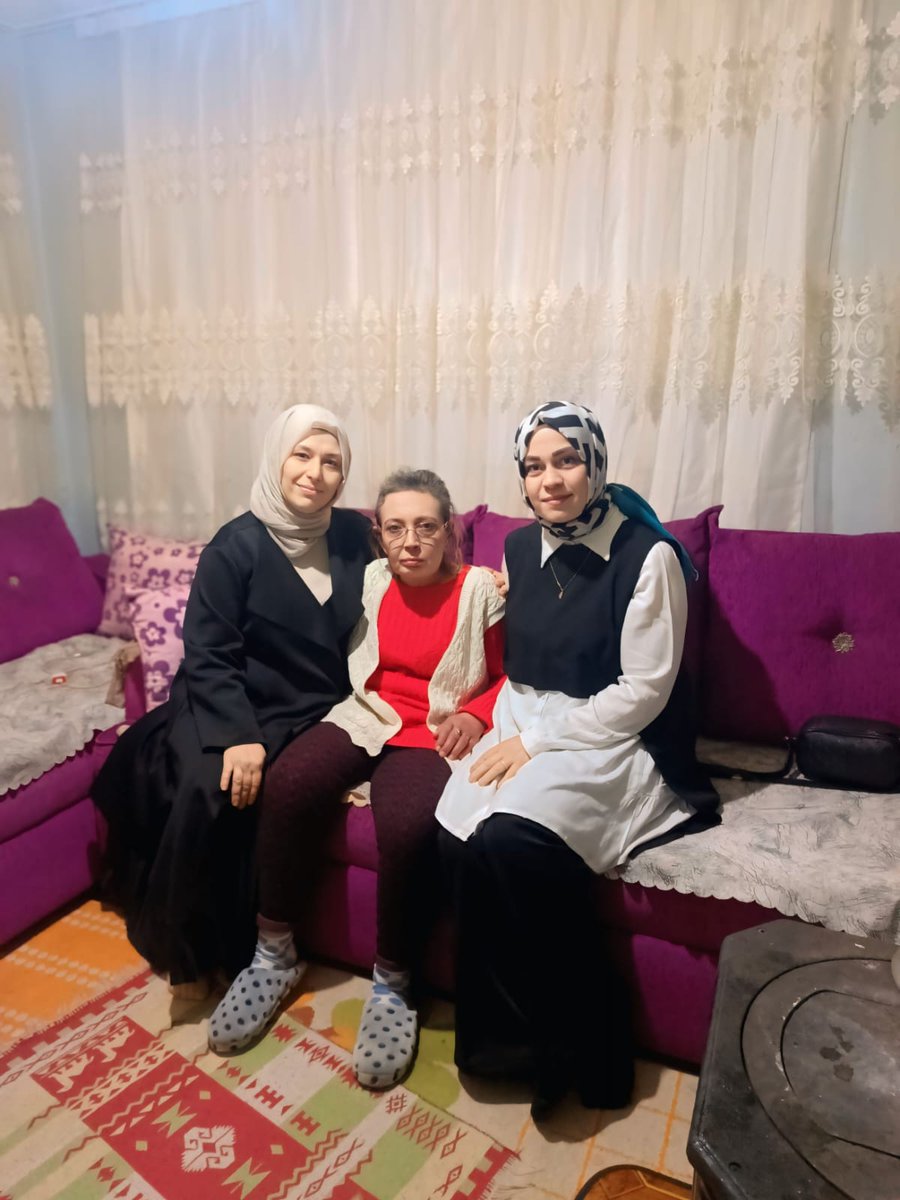 AK Parti Balıkesir'de Ramazan Bereketi: Hane Ziyaretleri ile Birlik ve Beraberlik