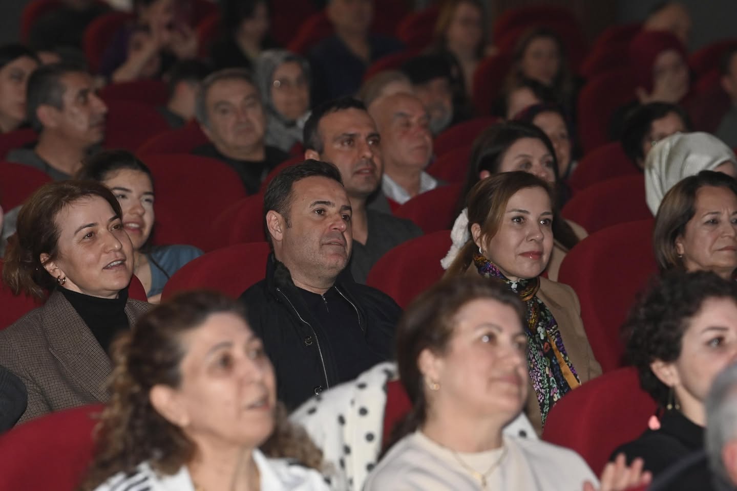 Balıkesir Büyükşehir Belediyesi'nin ONKADIN Orkestrası İlk Konserini Gerçekleştirdi