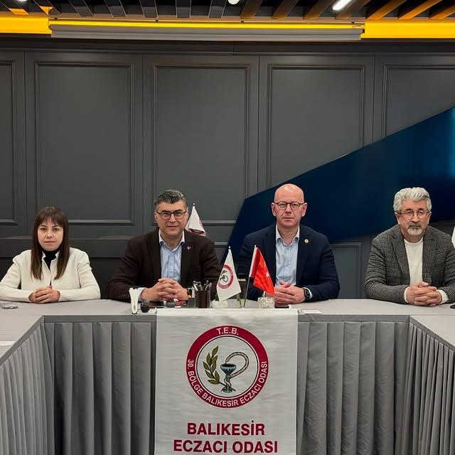 CHP'li Vekil Serkan Sarı'dan Eczacılara Destek