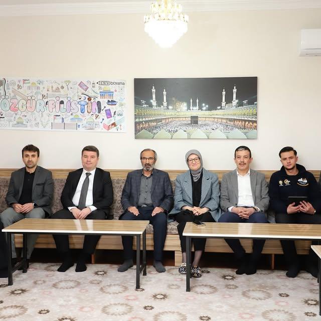 Ak Parti Balıkesir Milletvekili Belgin Uygur'un Enderun Vakfı Ziyareti