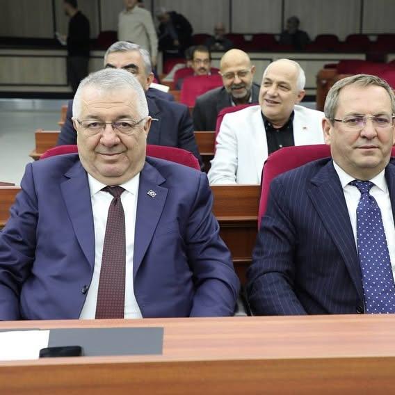 Edremit Belediyesi'nden Balıkesir Büyükşehir Belediye Meclisi Toplantısı Katılımı