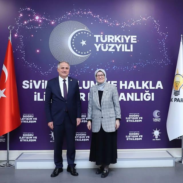 Ak Parti Balıkesir Milletvekili Belgin Uygur'un Misafirleri