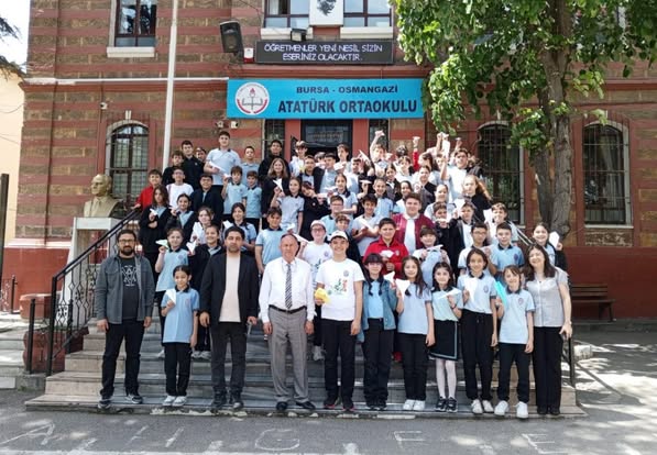 Balıkesir Üniversitesi'nden Gençlere Bilimsel Kanatlar: 