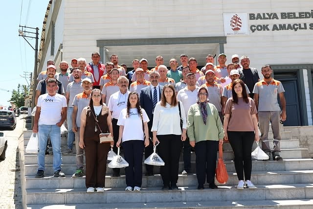 Balya Belediyesi Personeli Bayramlaşma Töreniyle Bir Araya Geldi