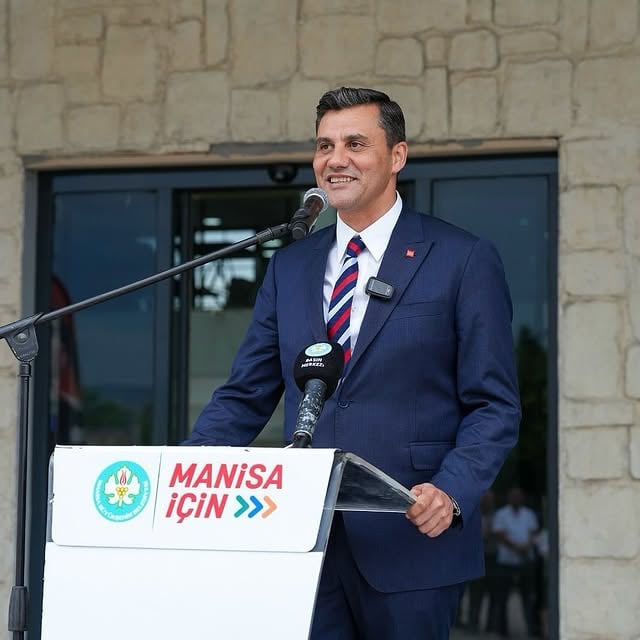 Burhaniye Belediye Başkanı Deveciler'den Ferdi Zeyrek'e Geçmiş Olsun Mesajı