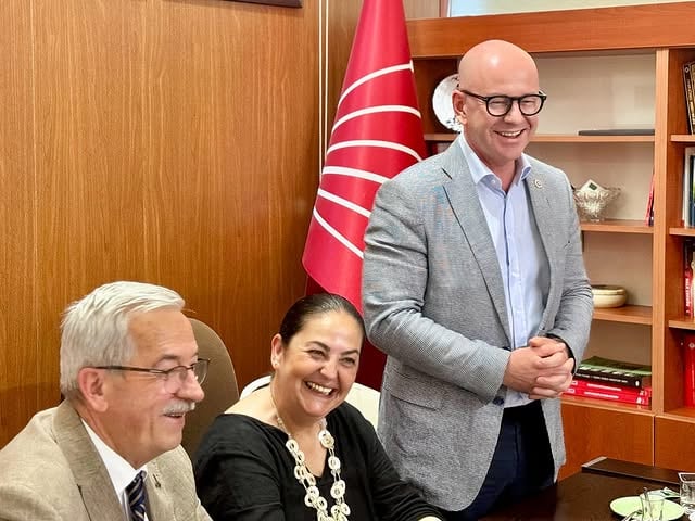CHP'li Serkan Sarı Erdek'te Bayramlaşma Programına Katıldı