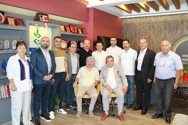 Edremit Belediyesi Bayram Mesajı Yayınladı