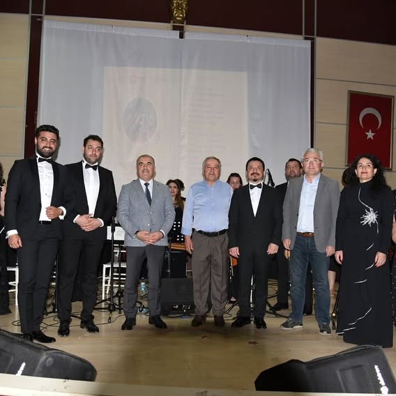 Balıkesir Maarif Orkestrası Konseriyle Eğitim Camiasını Buluşturdu