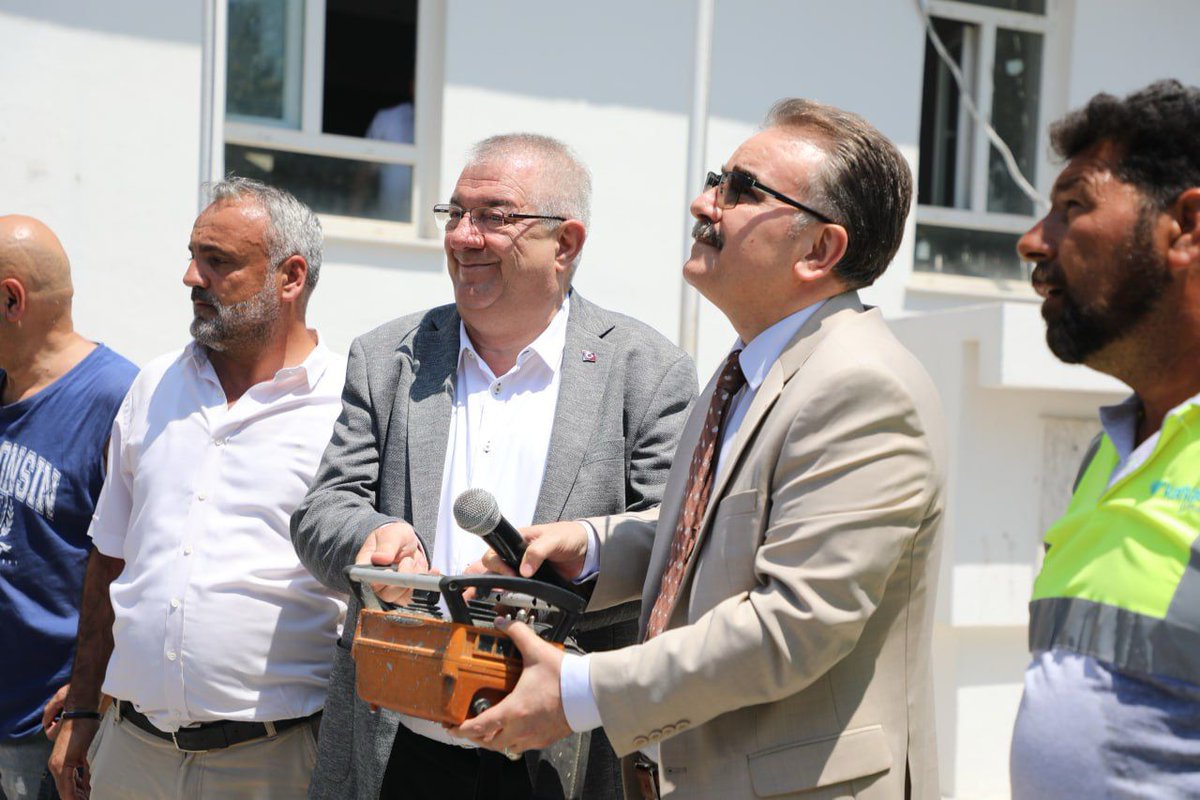Edremit’te Yeni Sağlık Ocağı İçin Temel Atıldı