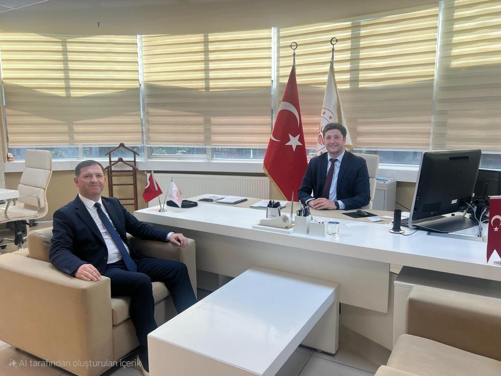 Balıkesir Üniversitesi Tıp Fakültesi Başkanı İl Sağlık Müdürü'nü Ziyaret Etti