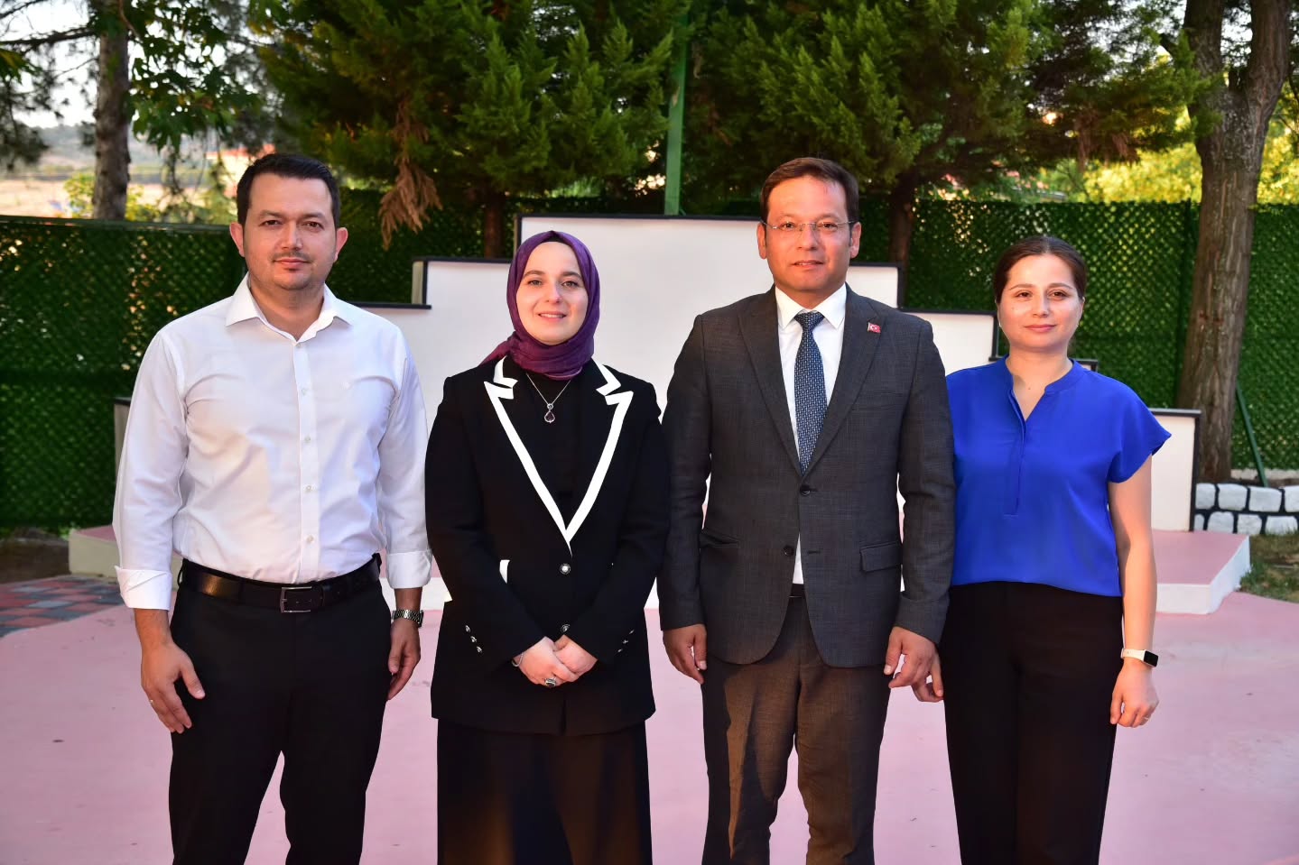 Sındırgı'da Kaymakam Didem Dinç Özay'a Veda Yemeği Düzenlendi