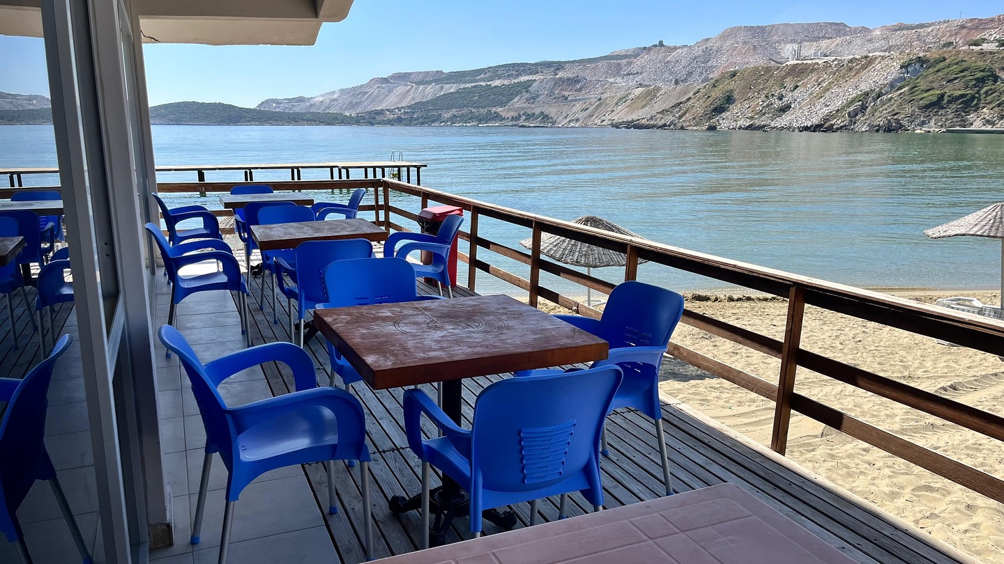 Adalar'da Çevre Düzenleme ve Bakım Çalışmaları Devam Ediyor